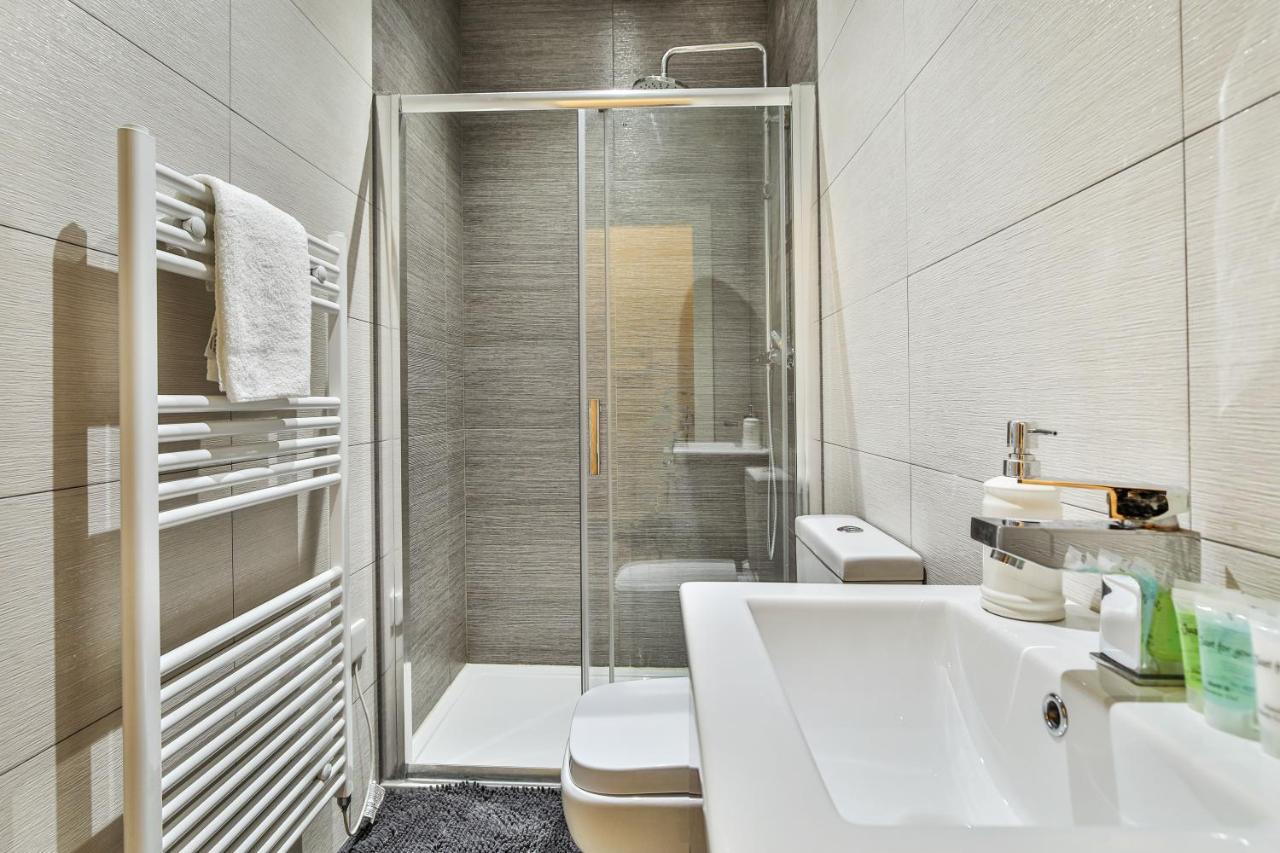 City Dreamz -New Stylish And Modern Flat Manchester Esterno foto
